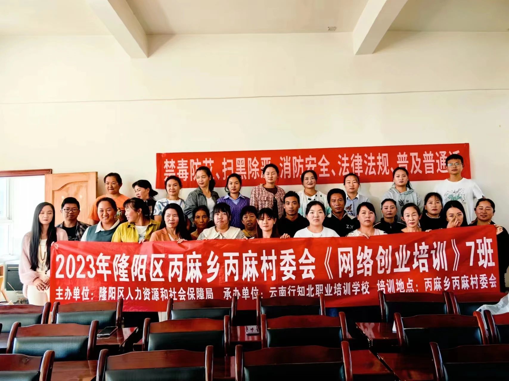 如何利用网络架起不同群体间的桥梁 【九游官网】如何利用网络架起不同群体间的桥梁(图2)