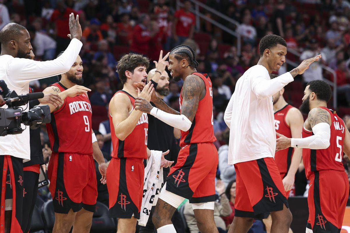 萨尔特火箭队急促加强中场，携手一流教练：九游APP(图2)