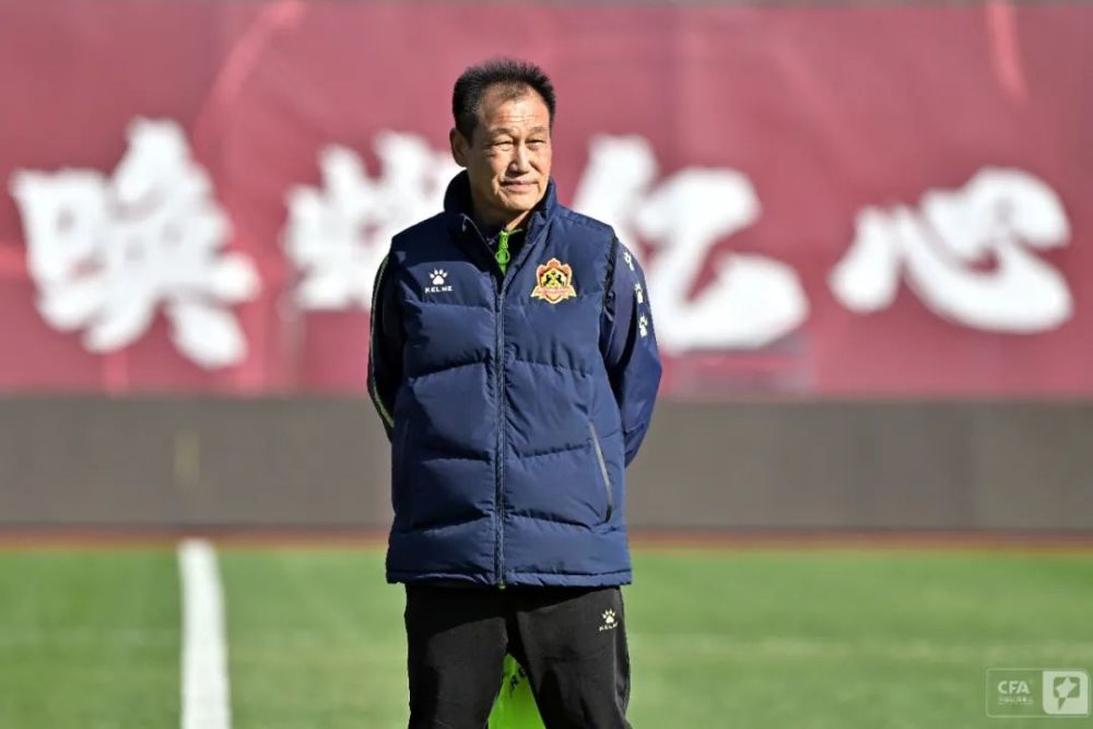 九游下载-黑山队面临考验，小组赛需全力以赴(图1)